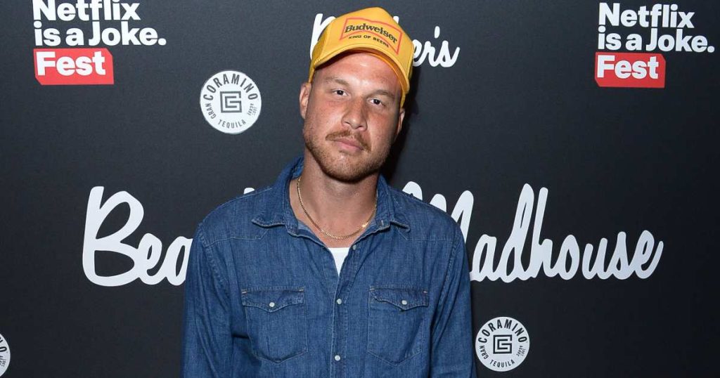 NBA's Blake Griffin Talks Wedding Planning and Life as a 'Chauffeur' Dad