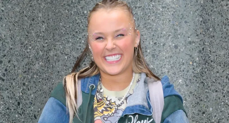 Olivia Atwood Comments on Chris Hughes and JoJo Siwa Romance: 'She's Really Famous'