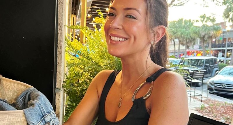 RHONJ Alum Lauren Manzo on Rumor Parents 'Pay for Everything'