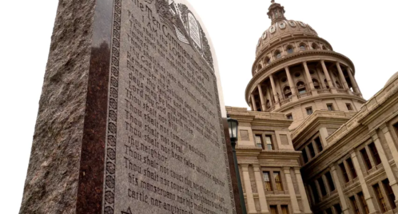 Texas bill requiring Ten Commandments in public schools advances