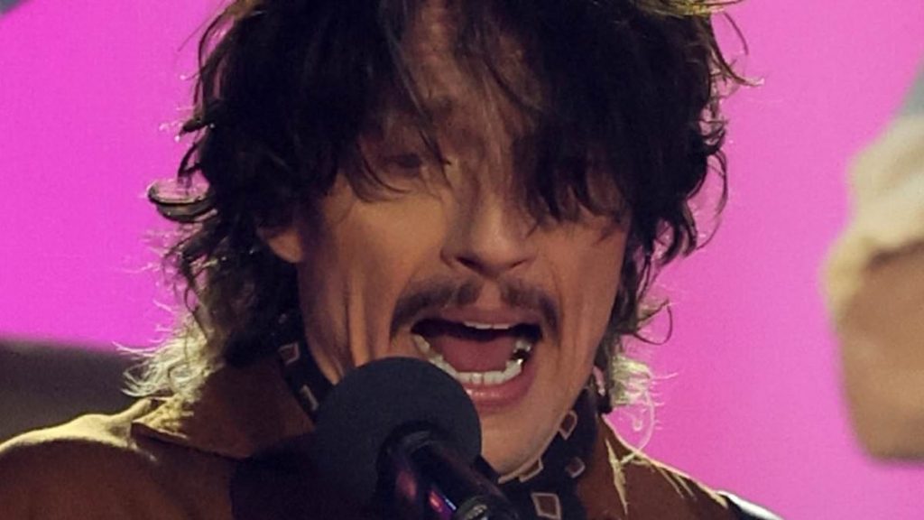 The Darkness leaves fans baffled with performance in VE Day concert