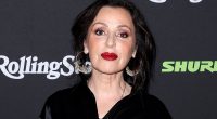Tina Arena SLAMS fans for walking out during her Melbourne show