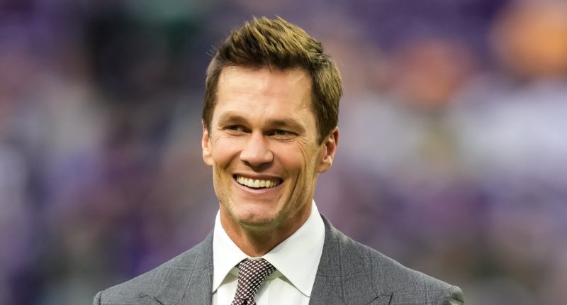 Tom Brady Gives Fans a Glimpse of His Lock Screen at 'Favorite Time of Day'
