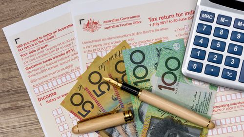 Warning against 'outrageous' tax advice from online finance influencers
