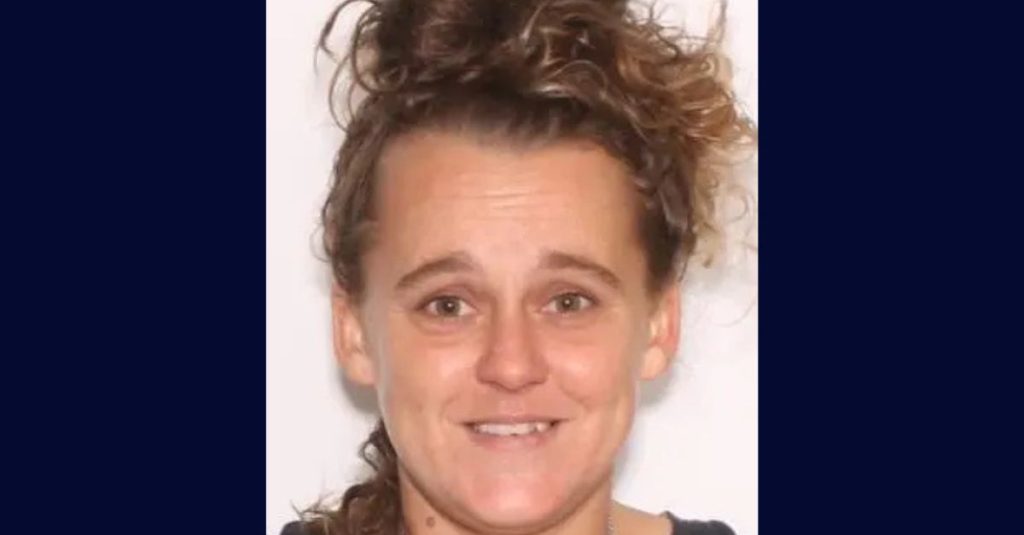 Woman dumps girl in nature preserve after stabbing her: Cops