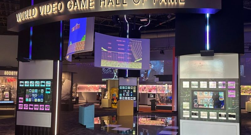 World Video Game Hall of Fame inducts Defender, Tamagotchi, GoldenEye 007 and Quake
