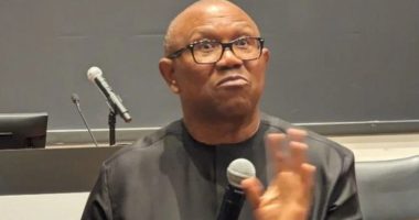 2027: