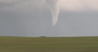 3 killed in deadly tornado... as severe weather brings 'ring of fire'