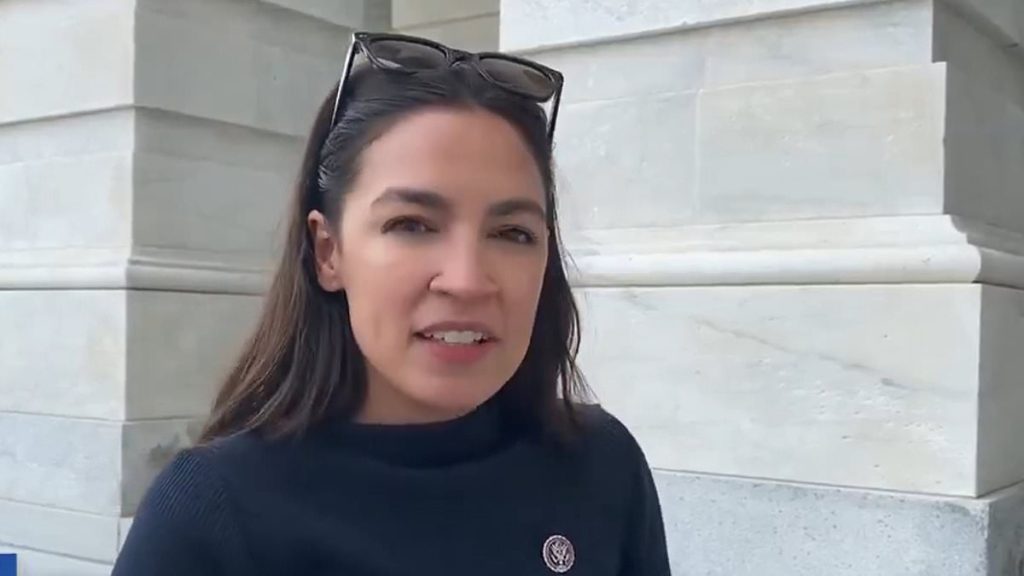AOC gives hilarious take on Trump and Musk's explosive feud