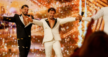 America's Got Talent Brought Back Two Former Acts But Only One Got A Golden Buzzer
