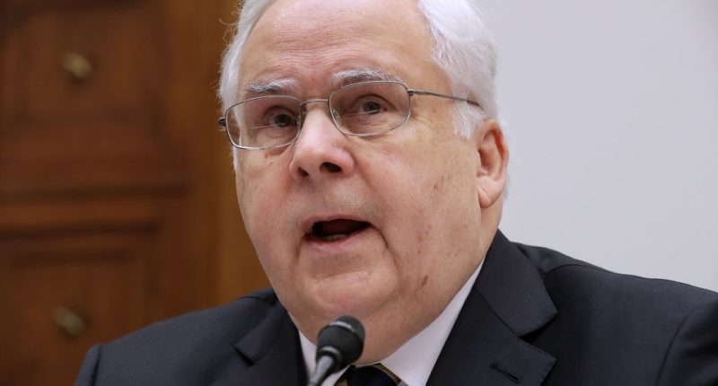 Frederick Smith, FedEx CEO, testifying before Congress.