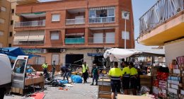 Emergency responders at the scene of a bar explosion in San Pedro del Pinatar, Murcia, Spain.