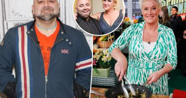 Chef Duff Goldman reflects on 'complex relationship' with Anne Burrell