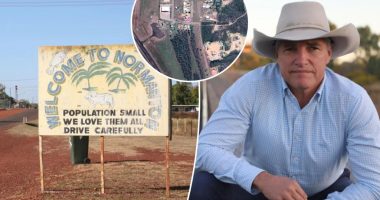 Children in remote communities denied seats on near-empty ‘Indigenous-only’ charter flights