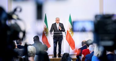 Exiled prince warns Iranian military of 'final chance' to stand up to the regime