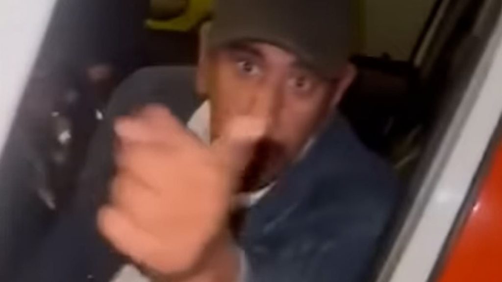 Furious British women expose Moroccan cab driver's scam on camera