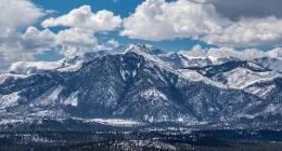 Hiker found dead after dayslong search in notorious mountain range