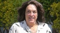 Iconic '80s singer born without an ear looks nearly unrecognizable