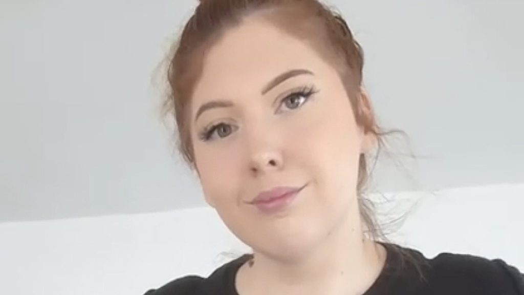 I'm a 6ft 8in tall woman - and men don't want to date me