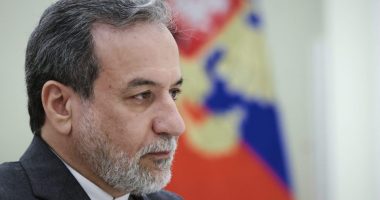 Iran's foreign minister says no 'final decision' on ceasefire 
