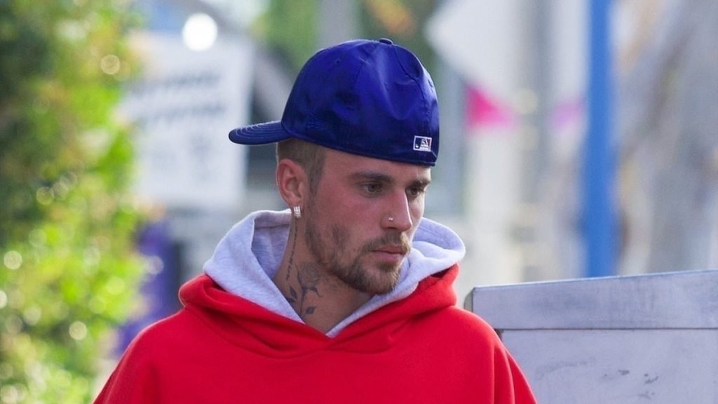 Justin Bieber reveals weight loss and mystery injury