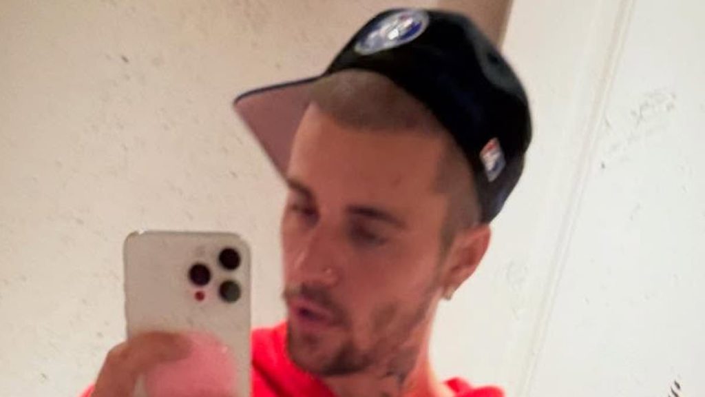 Justin Bieber sparks fan concern with startling new selfies