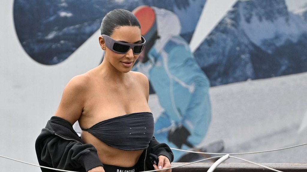 Kim Kardashian arrives in Venice ahead of Jeff Bezos' $20M wedding