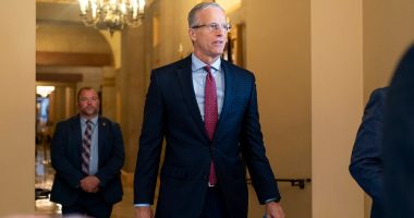 Live updates: Senate to kick off vote-a-rama on Trump megabill Monday morning
