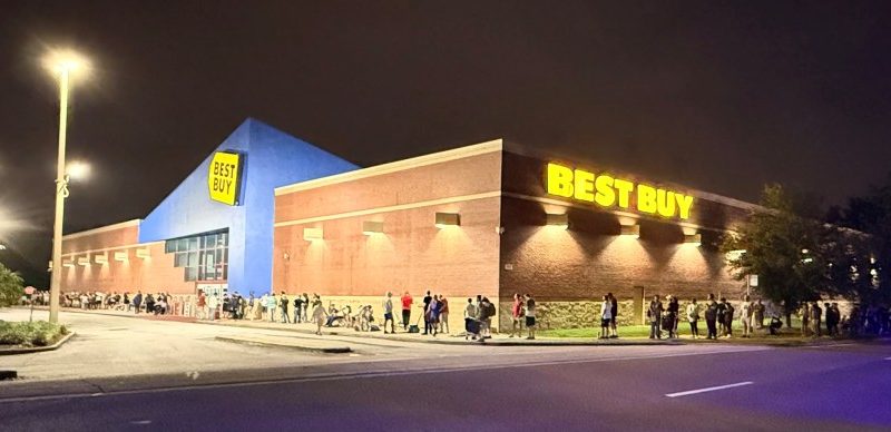 Nintendo Switch 2 launch, after an 8 year wait, draws big lines