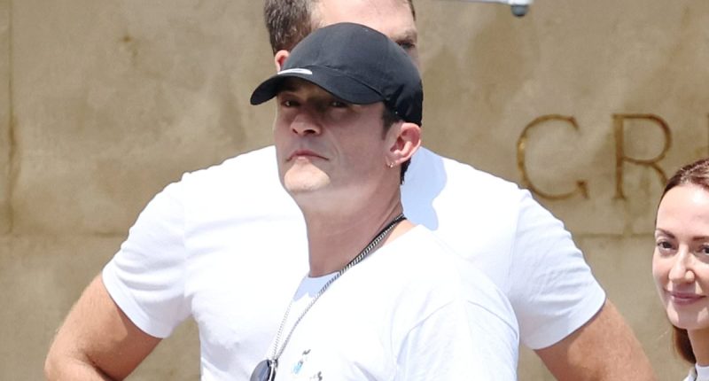 Orlando Bloom enjoys boys' day out with Leonardo Di Caprio
