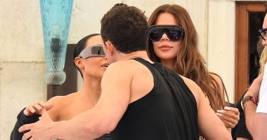 Orlando Bloom kisses Kim Kardashian after Katy Perry split