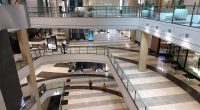 San Francisco's biggest mall loses another clothing store