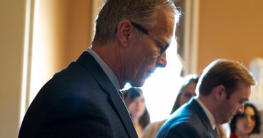 Thune, Vance cut deal with Senate conservatives to save GOP megabill
