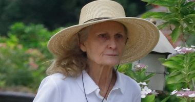 Tom Cruise co-star is unrecognizable at 75... who is she?