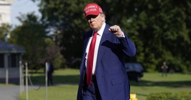 Top Republican turns on Trump after 'unconstitutional' strikes