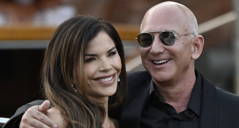 Touching exchange between Lauren Sanchez and Jeff Bezos revealed