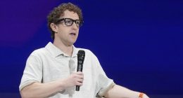 Users' intimate chats posted to app's PUBLIC feed