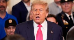 Warning signs emerge for Trump with independent voters
