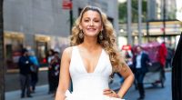 Blake Lively Praises Trainer for Keeping Her Body 'Confident' After 4 Kids