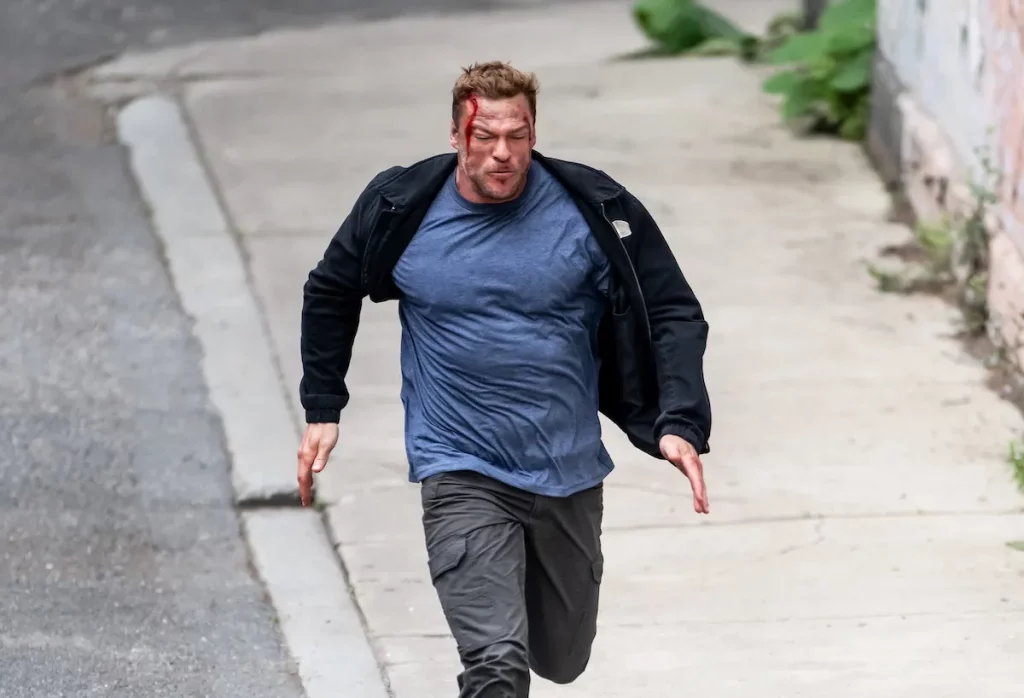 Bloody Alan Ritchson Spotted Filming 'Reacher' Season 4 in Philadelphia