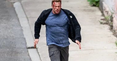 Bloody Alan Ritchson Spotted Filming 'Reacher' Season 4 in Philadelphia