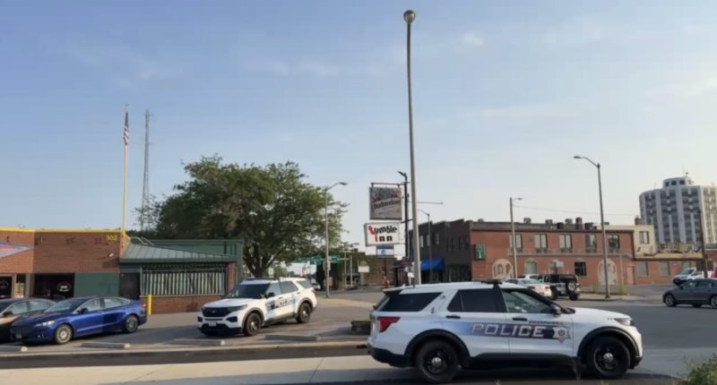 Champaign police, fire investigating after multiple fires set Sunday