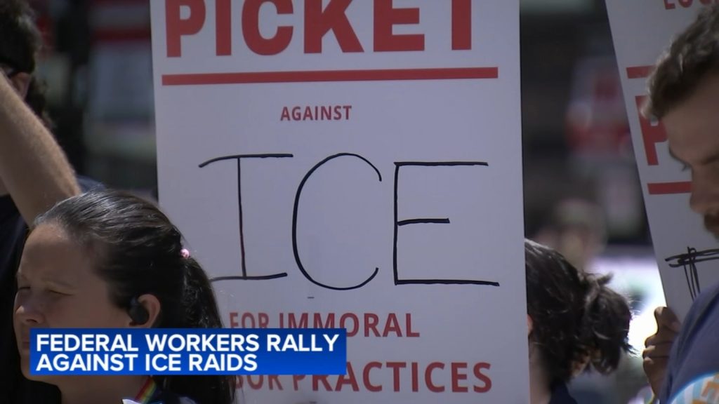 Chicago federal workers use lunch hour to protest ICE raids, citing safety