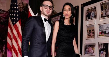 Clintons, Harris attend Hamptons wedding of Huma Abedin, Alex Soros