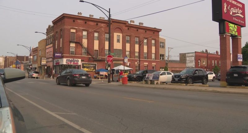 Community outraged as ICE raid sparks questions in Chicago