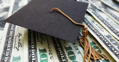 Congress is considering borrowing limits on federal student loans