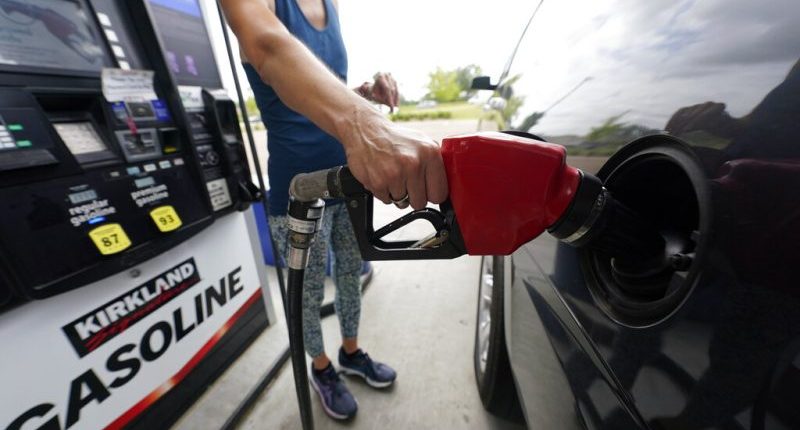 Costco set to open first stand-alone gas station