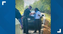 Deputy ties necktie for driver during St. Tammany Parish stop