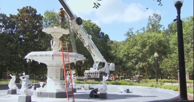 Engineers talk dismantling, restoration of Forsyth Fountain