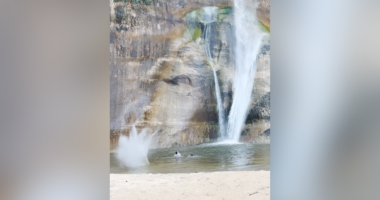 Falling rocks barely miss visitors at national monument